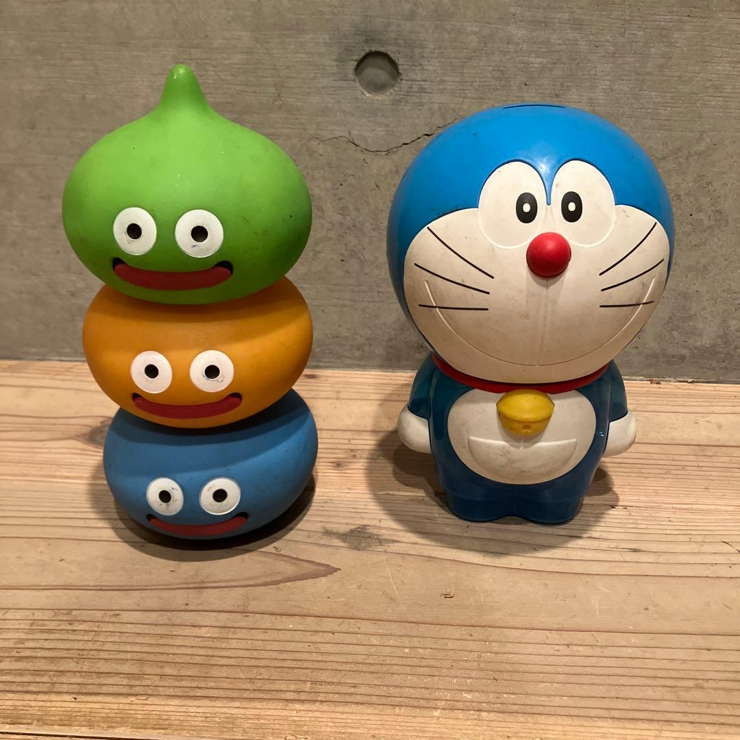 アンパンマン ウルトラマン ディズニー ドラえもん ドラクエ 貯金箱