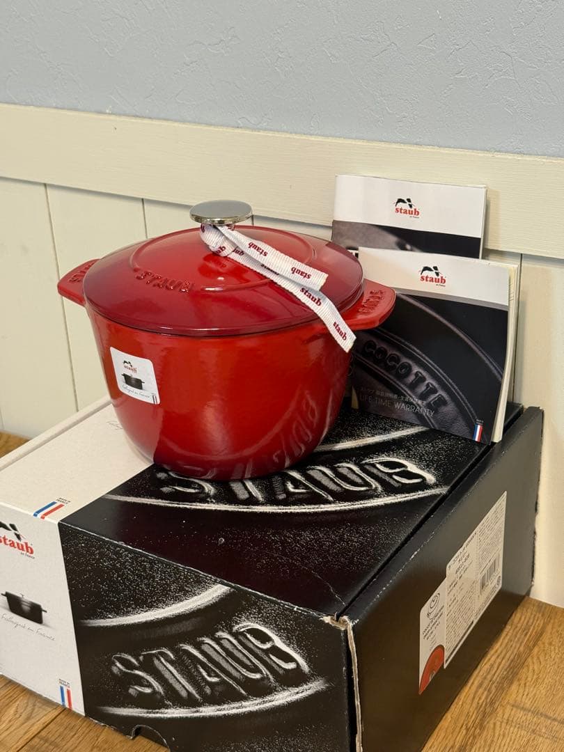 新品 ストウブ ラ・ココット de GOHAN M チェリー 16cm STAUB(ストウブ) ラ・ココット de GOHAN M チェリー [CONCENT]コンセント