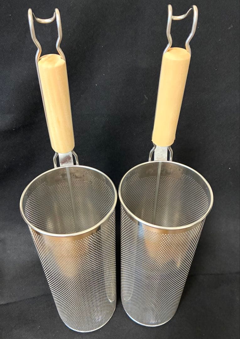 テボ　パスタ　湯切り　パンチング　2点　美品 テボ パスタ 湯切り パンチング 2点 美品 www.cosaga.com