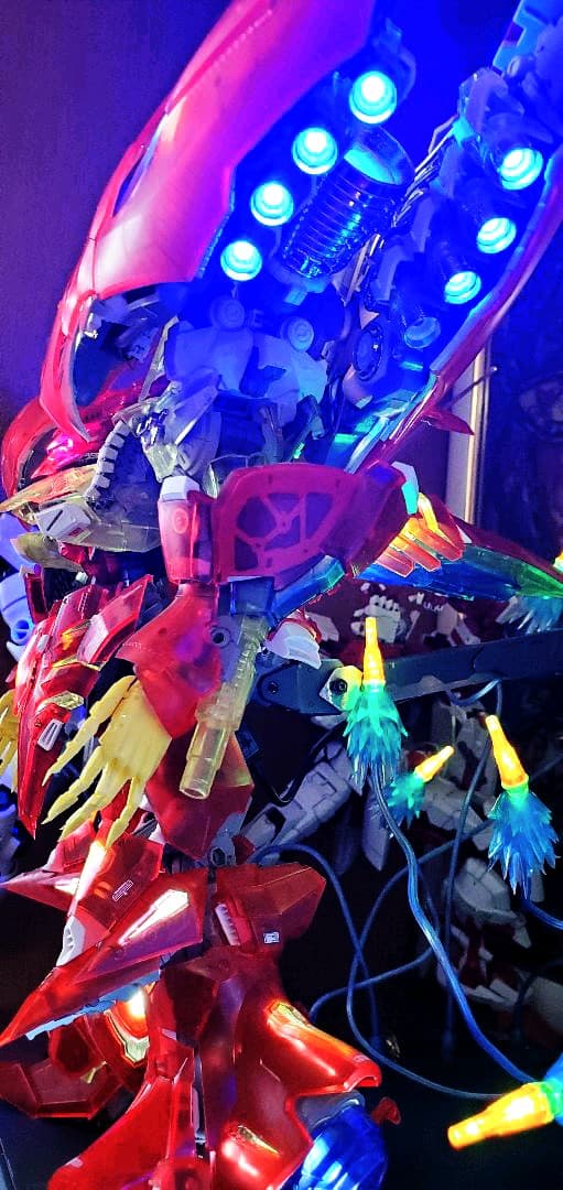 完成品 機甲の城 1/72 キュベレイ 1100個限定クリア 専用台座付き