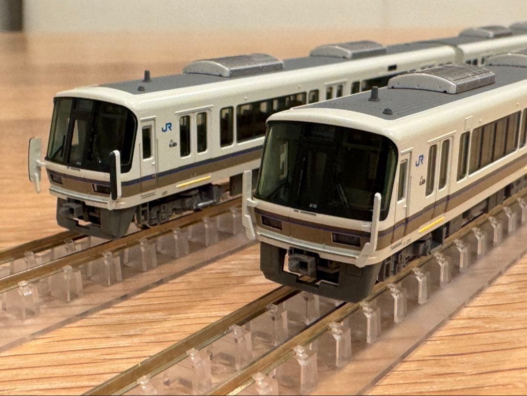 《中古》KATO 221系リニューアル車JR京都線•神戸線 8両セット