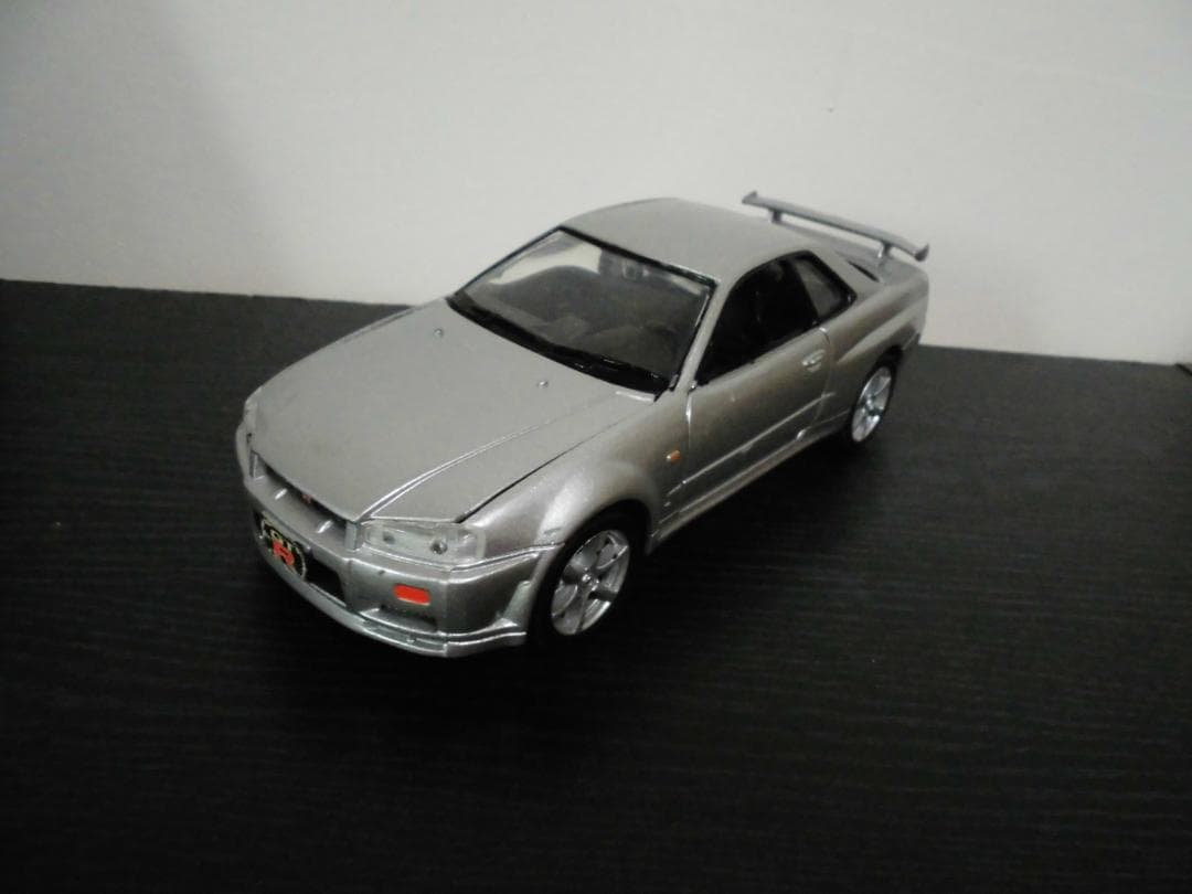 1／24 スカイライン GTR 銀色 ジャンク - メルカリ