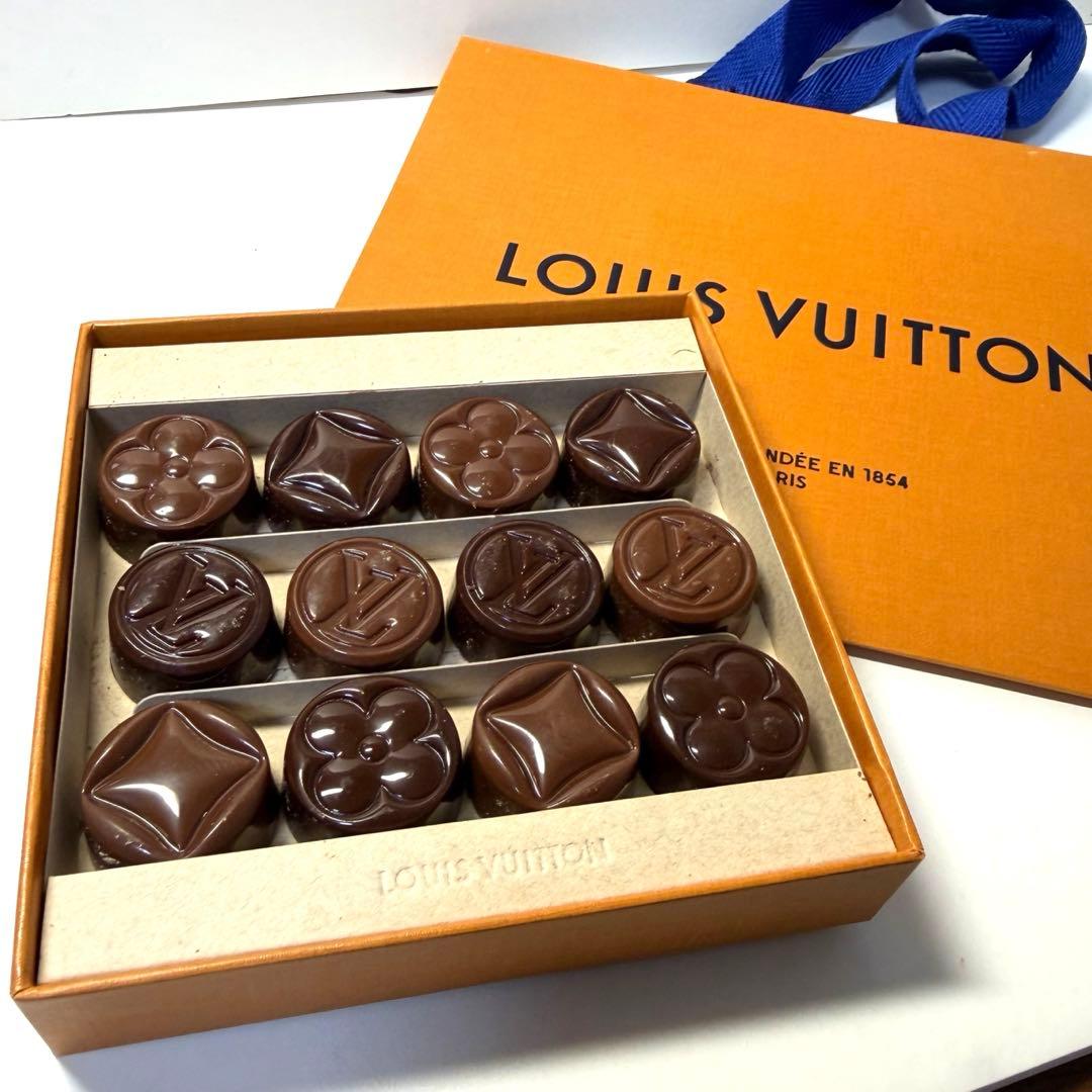 Louis Vuitton チョコレート 12個入り パリ限定 バレンタイン - メルカリ