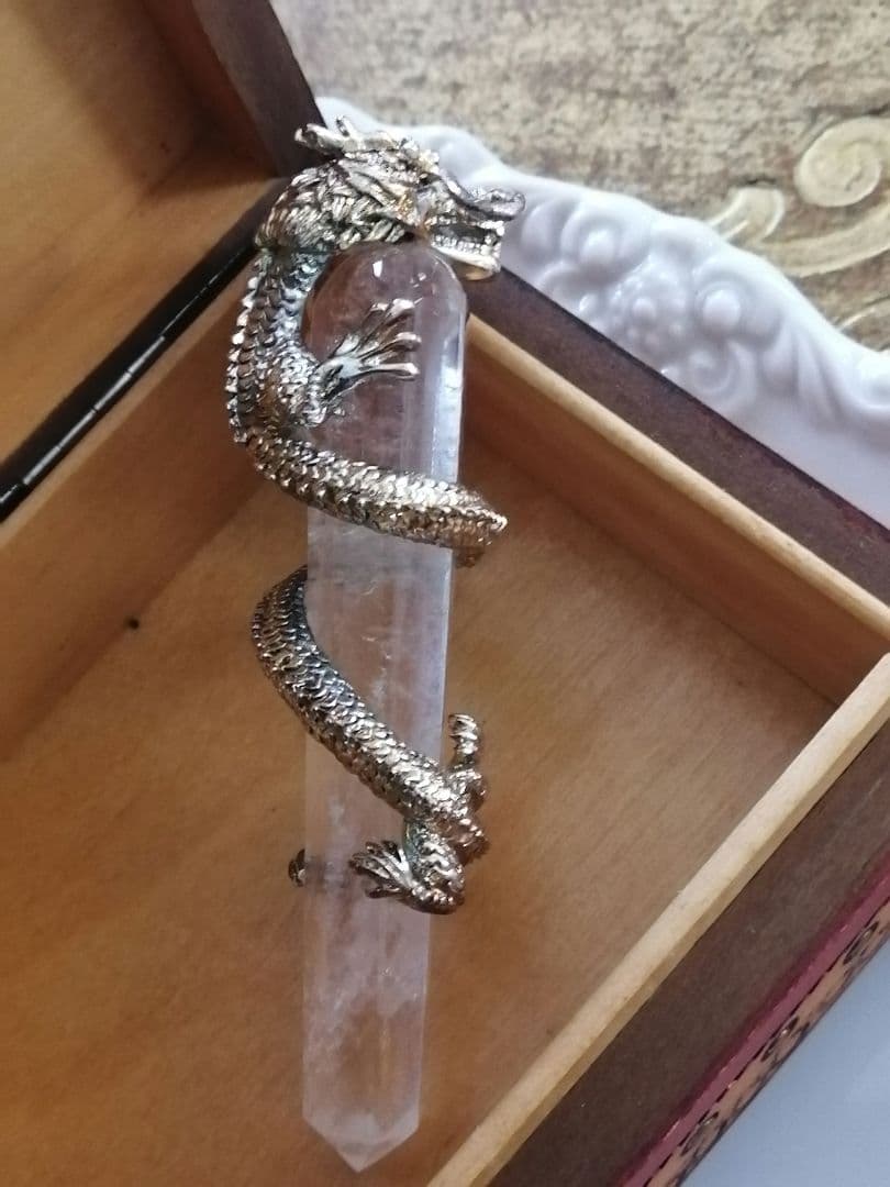 水晶 クリスタル 八角ポイント 登り龍 置物 縁起物