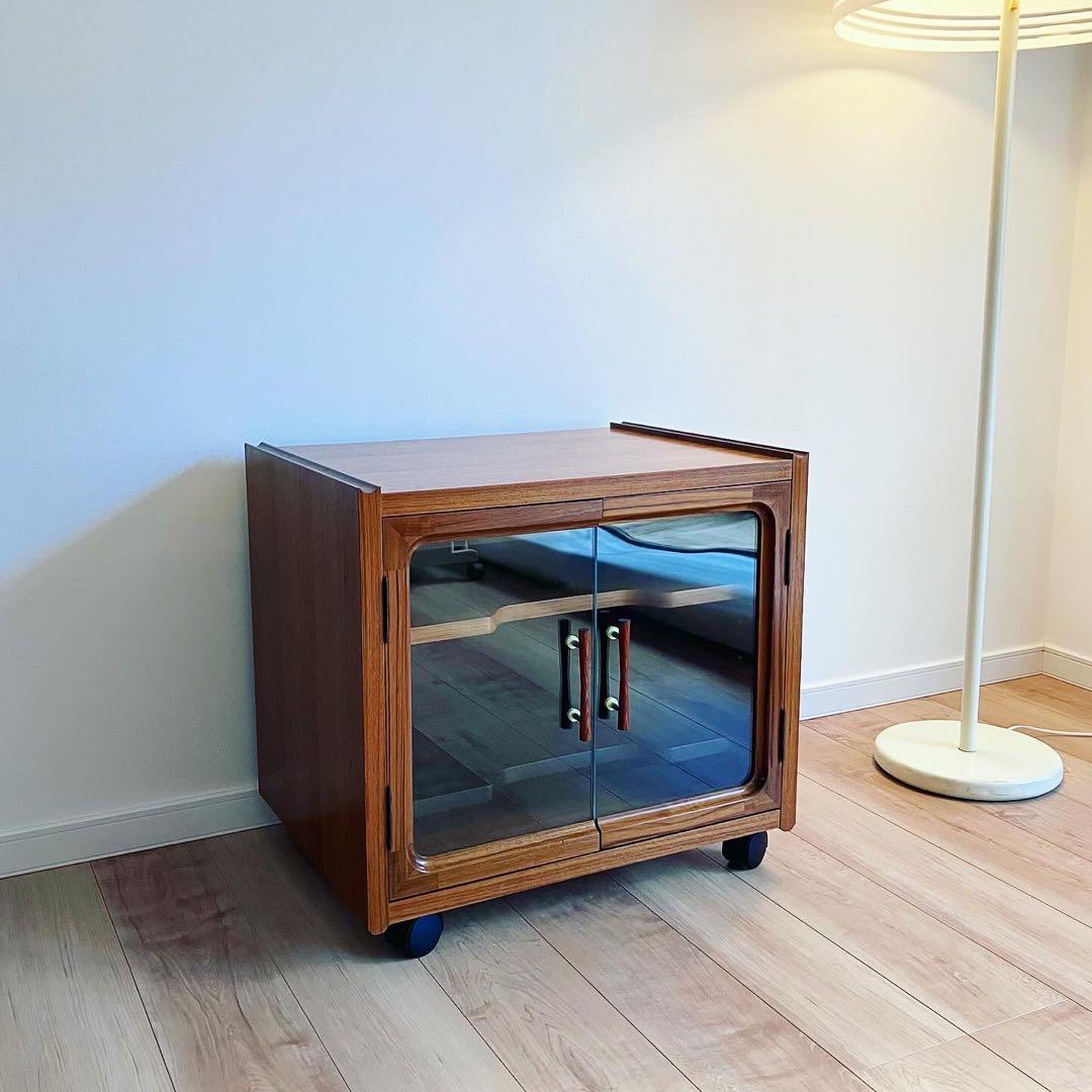 TVボード　オーディオキャビネット　チーク材　ビンテージ家具　古家具　モダン ジャパン ヴィンテージ家具 テレビボード チーク材 | デザイナーズ家具
