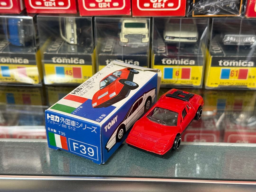 トミカ F39 フェラーリ B5 512 赤 - メルカリ