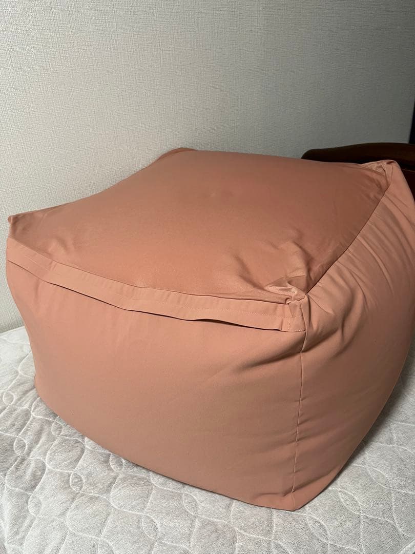 【新品】無印良品 体にフィットするソファ本体＆カバーピンク(数量限定)のセット 野々市明倫通り】体にフィットするソファカバーに新色が出ました
