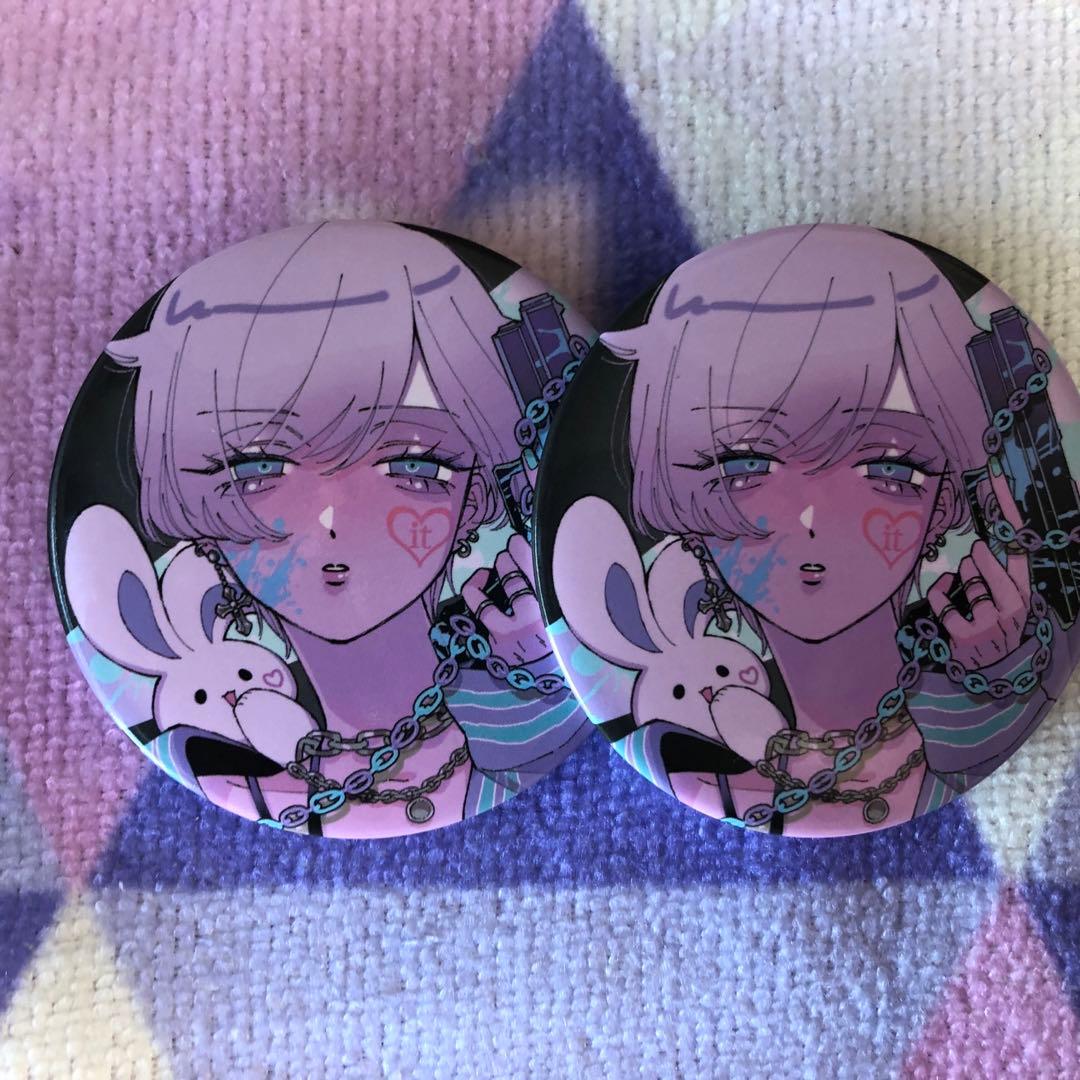 いれいす 缶バッジ あいわな 初兎 - メルカリ