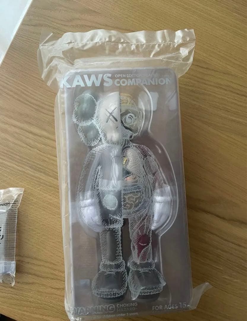 その他 kaws Vinyl Figure KAWS COMPANION vinyl 5 YEARS LATER figure BROWN kawsone MEDICOM