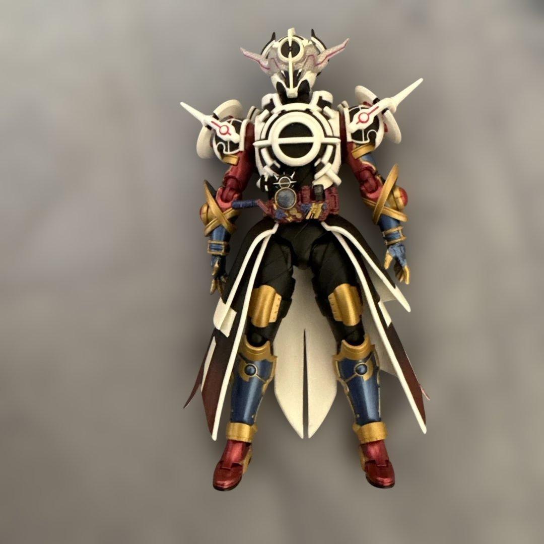 エボルト フェーズ4 フィギュアーツ Amazon.co.jp: バンダイ(BANDAI) S.H.Figuarts 仮面ライダーエボル