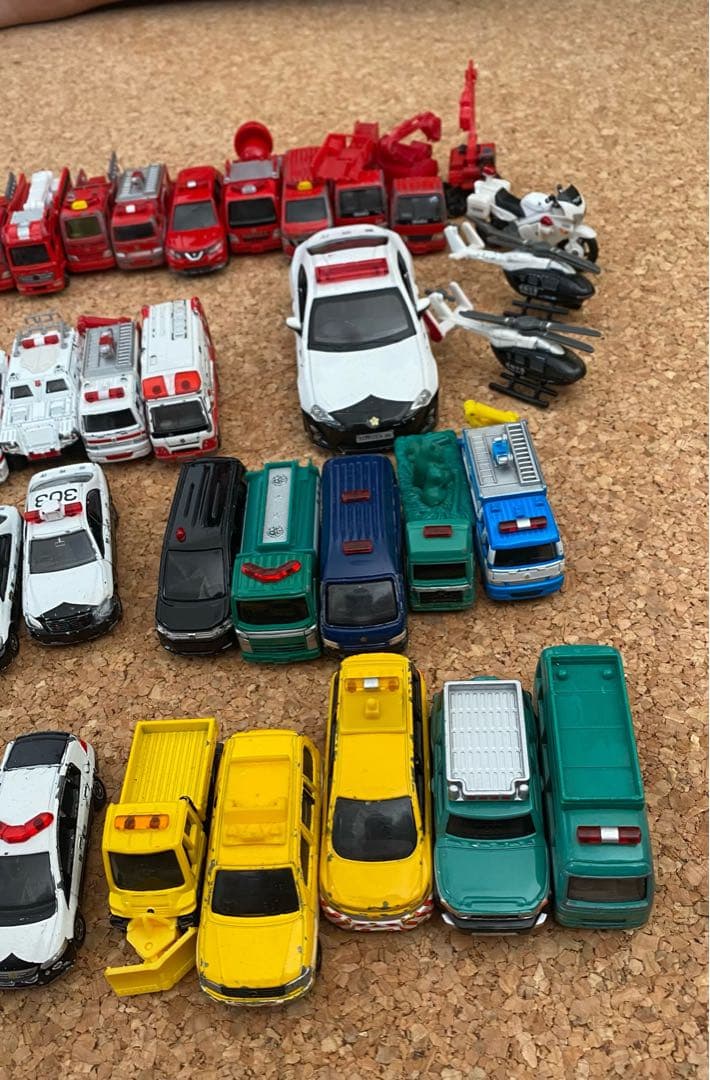 ワンダ カプセル トミカ コレクション ミニカー 190個 全10種 Amazon