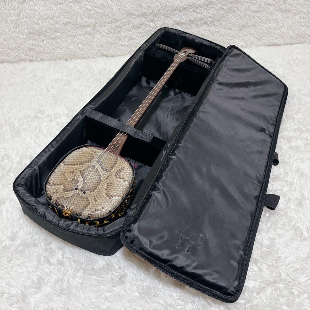 極美品】沖縄三線 本皮 二重張り 強化張り ソフトケース、爪、弦セット