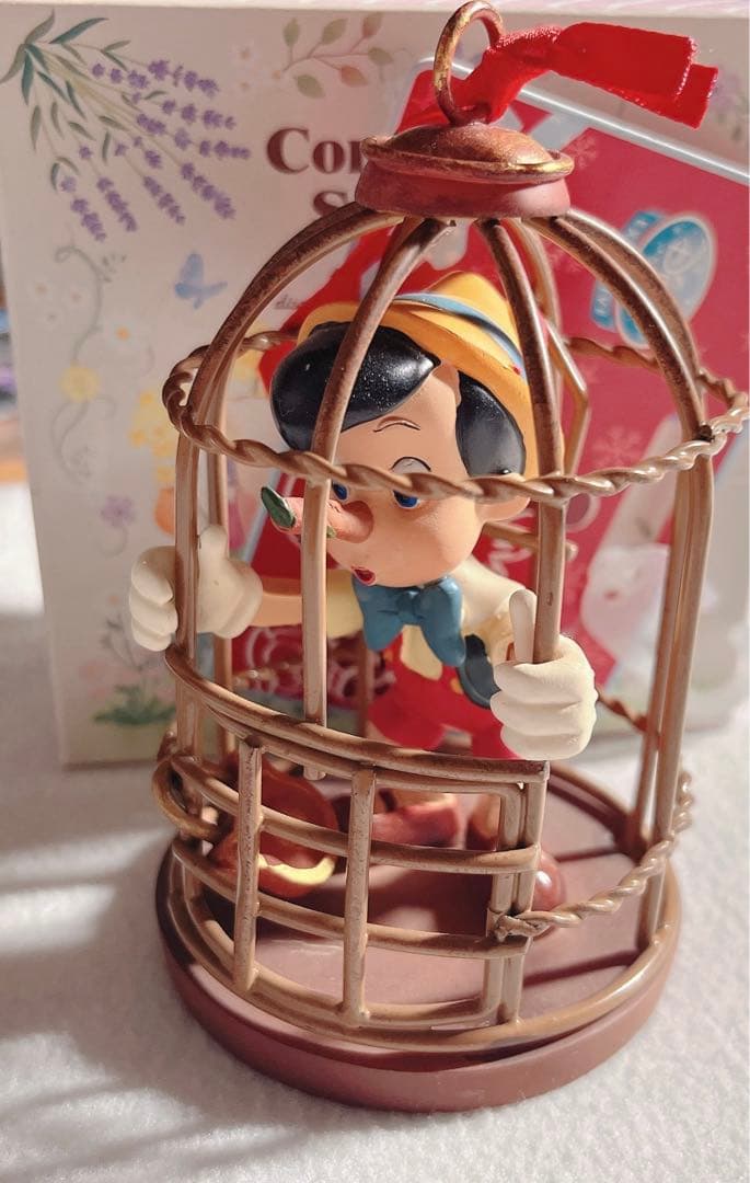 ディズニー オーナメント フィギュア ピノキオ ストロンボリ劇場