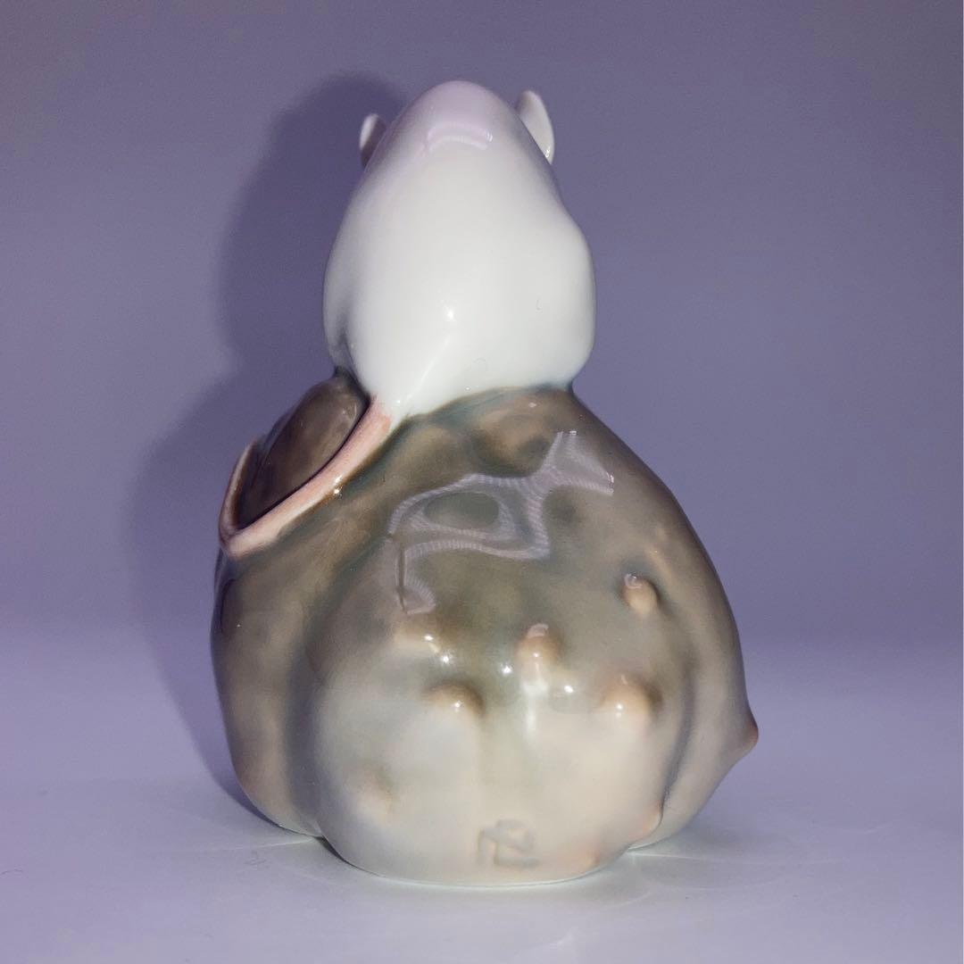 ロイヤルコペンハーゲン 木の実の上のねずみ フィギュリン - 置物新品 通販