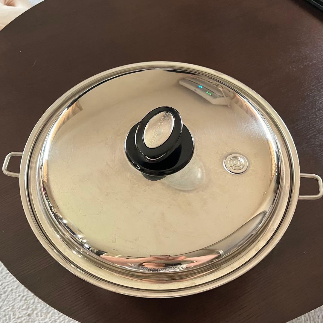gangurokoさん専用 SALADMASTER 6QT 両手鍋 限定版 ホーロー両手鍋 20cm+《カタログギフト》UMASHIMA 凪 ギフトバッグ
