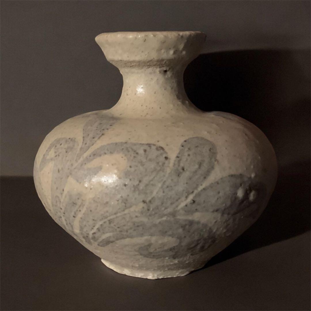 欠けあり 高麗青磁鉄絵唐草紋 花瓶 花器 李朝高麗コレクター放出品陶磁古玩朝鮮美 ri1004-1s.jpg