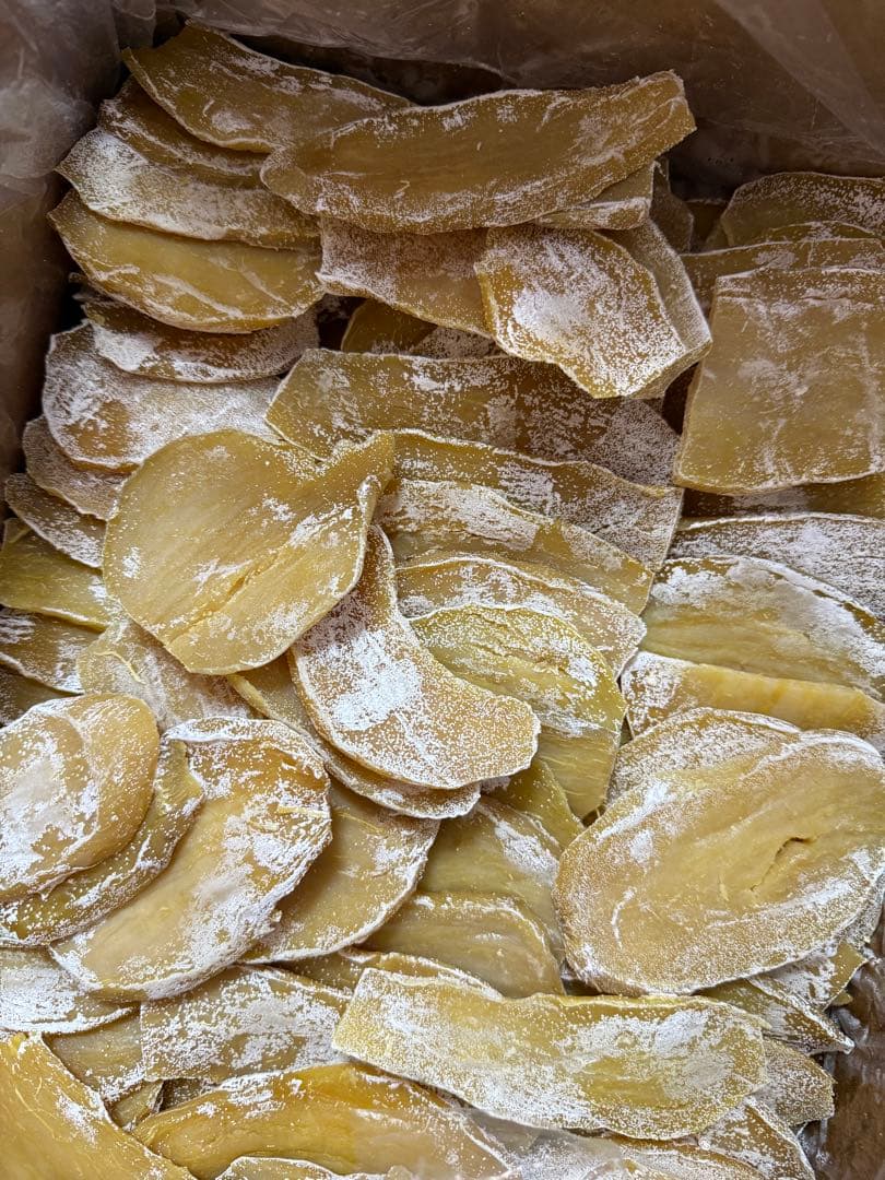 低カロリー‼️天日乾燥‼️無添加‼️健康食品 ホクホク系 訳あり干し芋