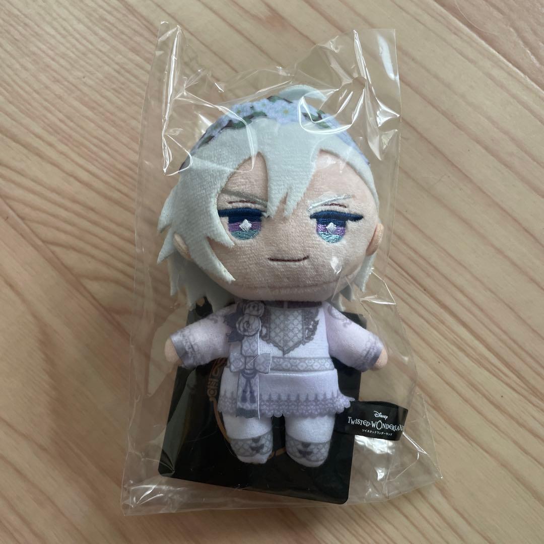 ツイステ展 シルバー フェアリーガラ ミニミニぬいぐるみ - メルカリ