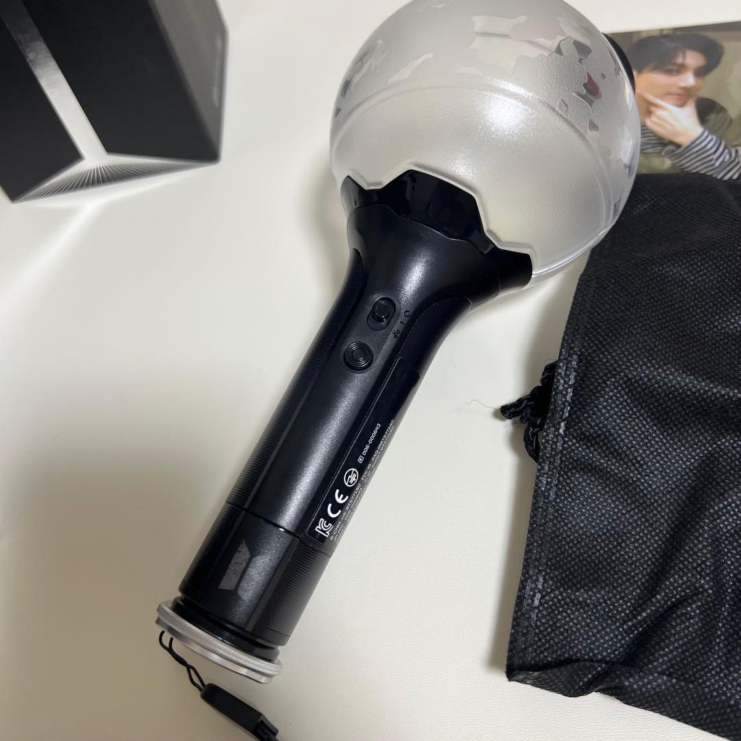 BTS ペンライト 2個セット - メルカリ