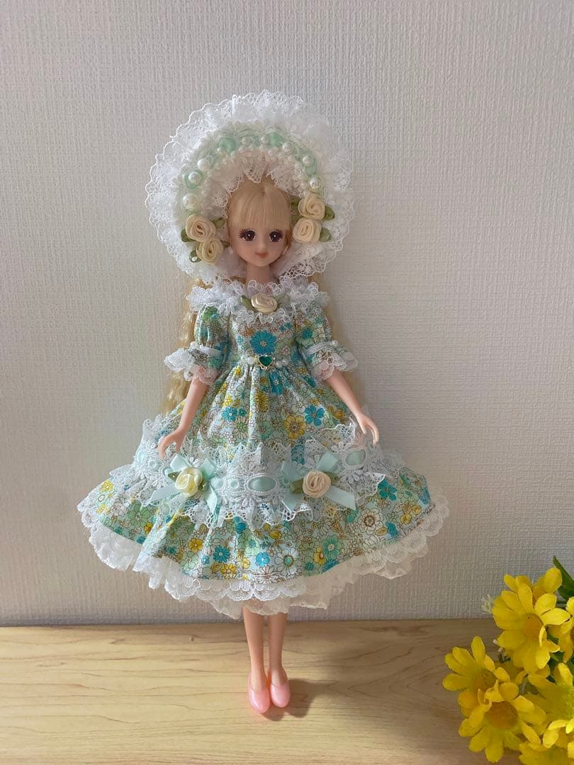 リカちゃん ジェニーちゃん 着せ替え服 花柄ドレス ハンドメイド