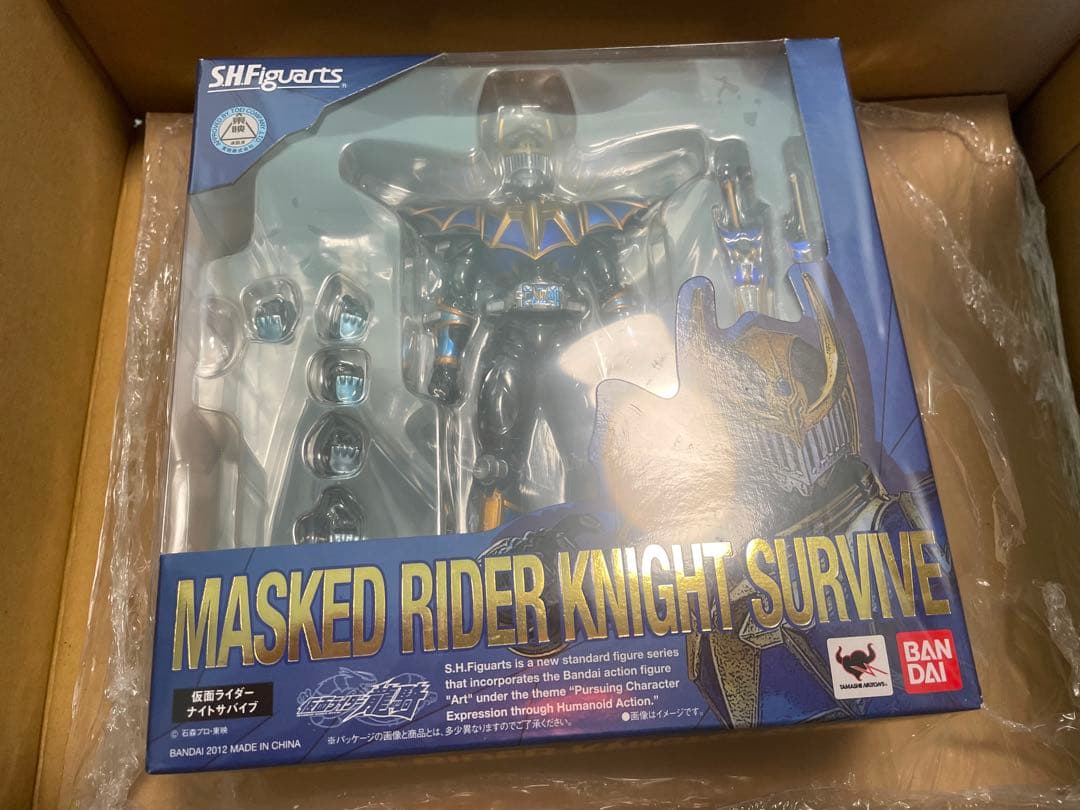 希少！【新品未開封】S.H.Figuarts 仮面ライダーナイトサバイブ