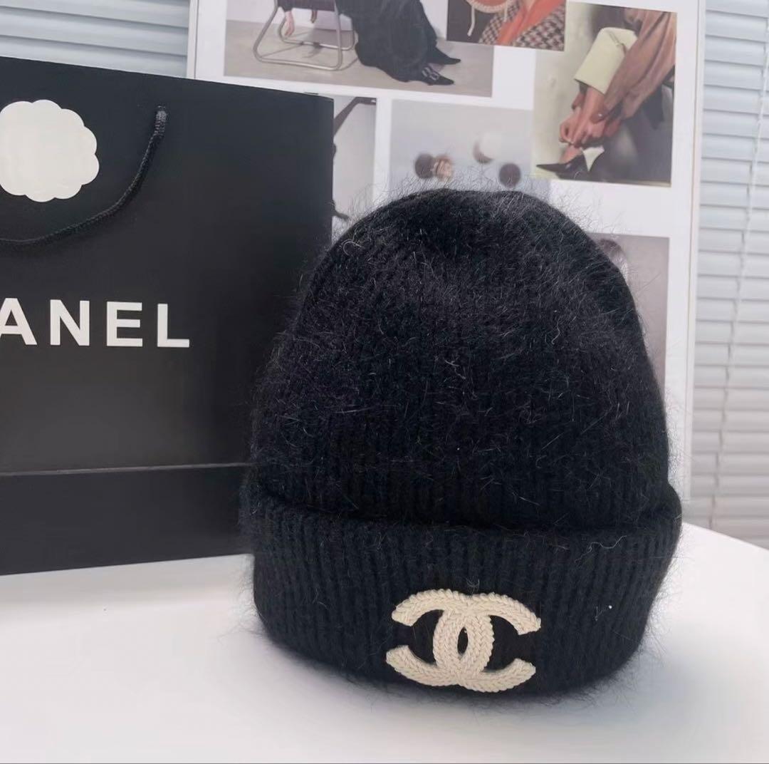 CHANEL 黒 ニット帽 ロゴ入り 箱無し - メルカリ