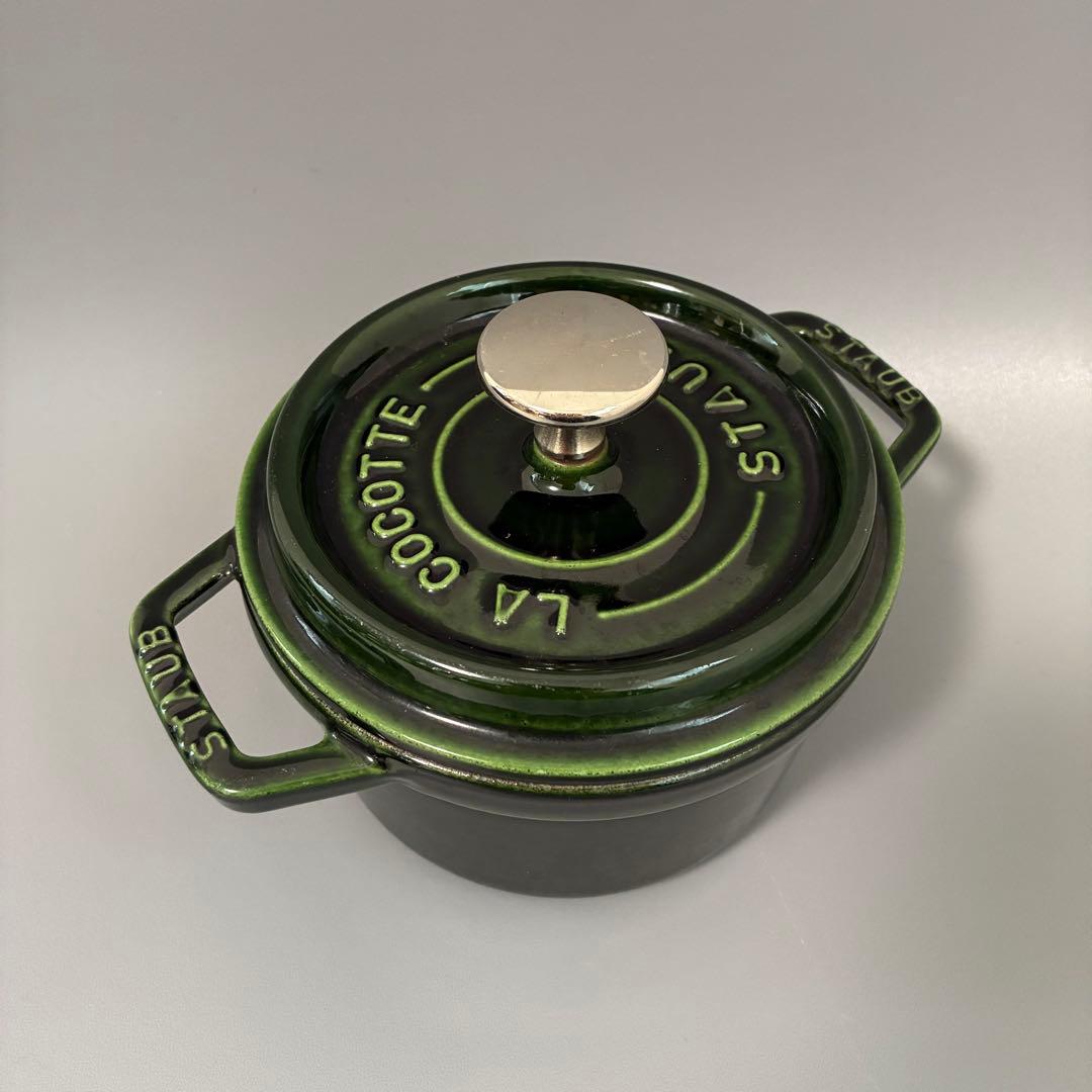 ストウブSTAUB ピコココットオリーブ14cm レア ストウブ ココット ラウンド 14cm| 鋳物ホーロー鍋| ストウブ(STAUB