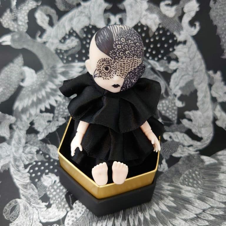 ドールミニヘッド 鳥【ヘッド+六角形の箱】※ボディ・背景は付属しま
