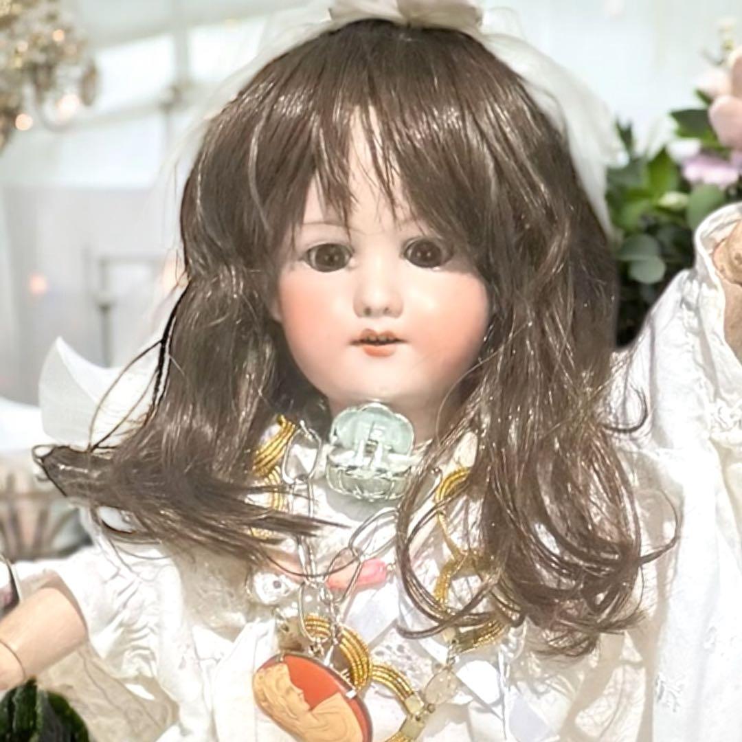 アンティーク ビスクドールアーモンド マルセル ホワイトドレス ボネ