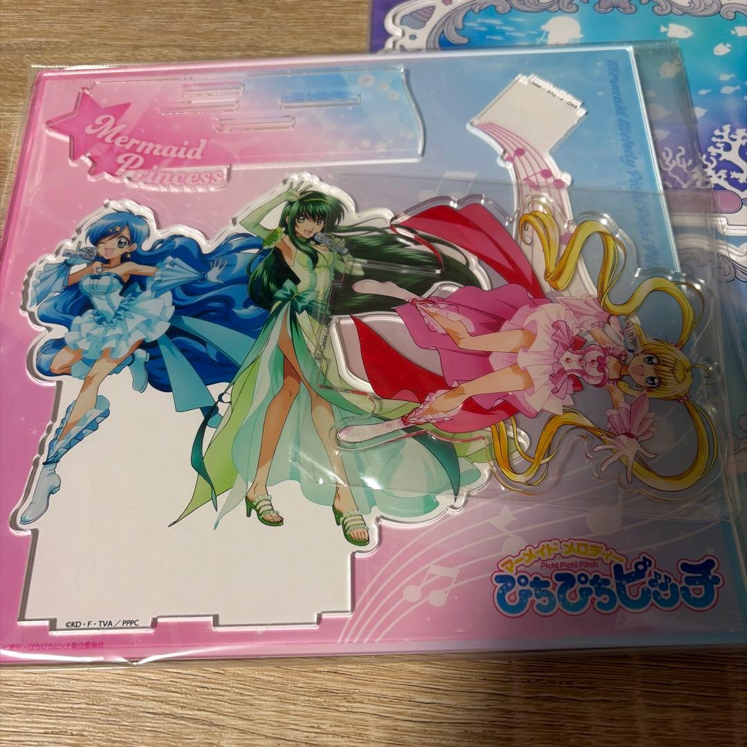 ぴちぴちピッチ るちあ はのん りな アクリルジオラマ メディコス
