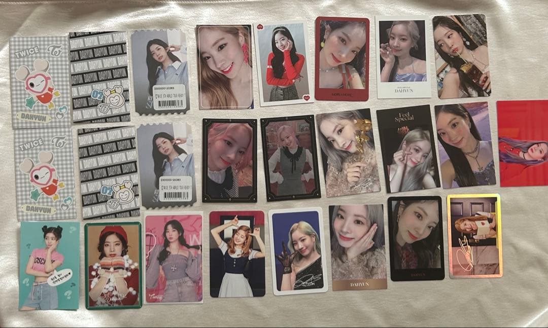TWICE トレカまとめ売り 即購入❌ - メルカリ