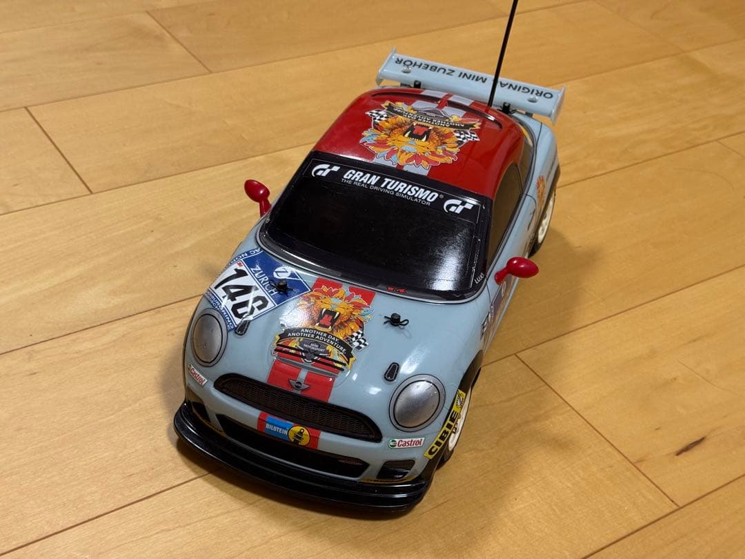 ラジコン 1/10 ミニ JCW クーペ ドリフト ドリラジ The latest miniature radio controlled car that can drift despite