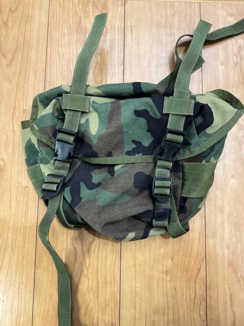 米軍実物】極上品 MOLLEフィールドパック ブットパック 97年製-新作