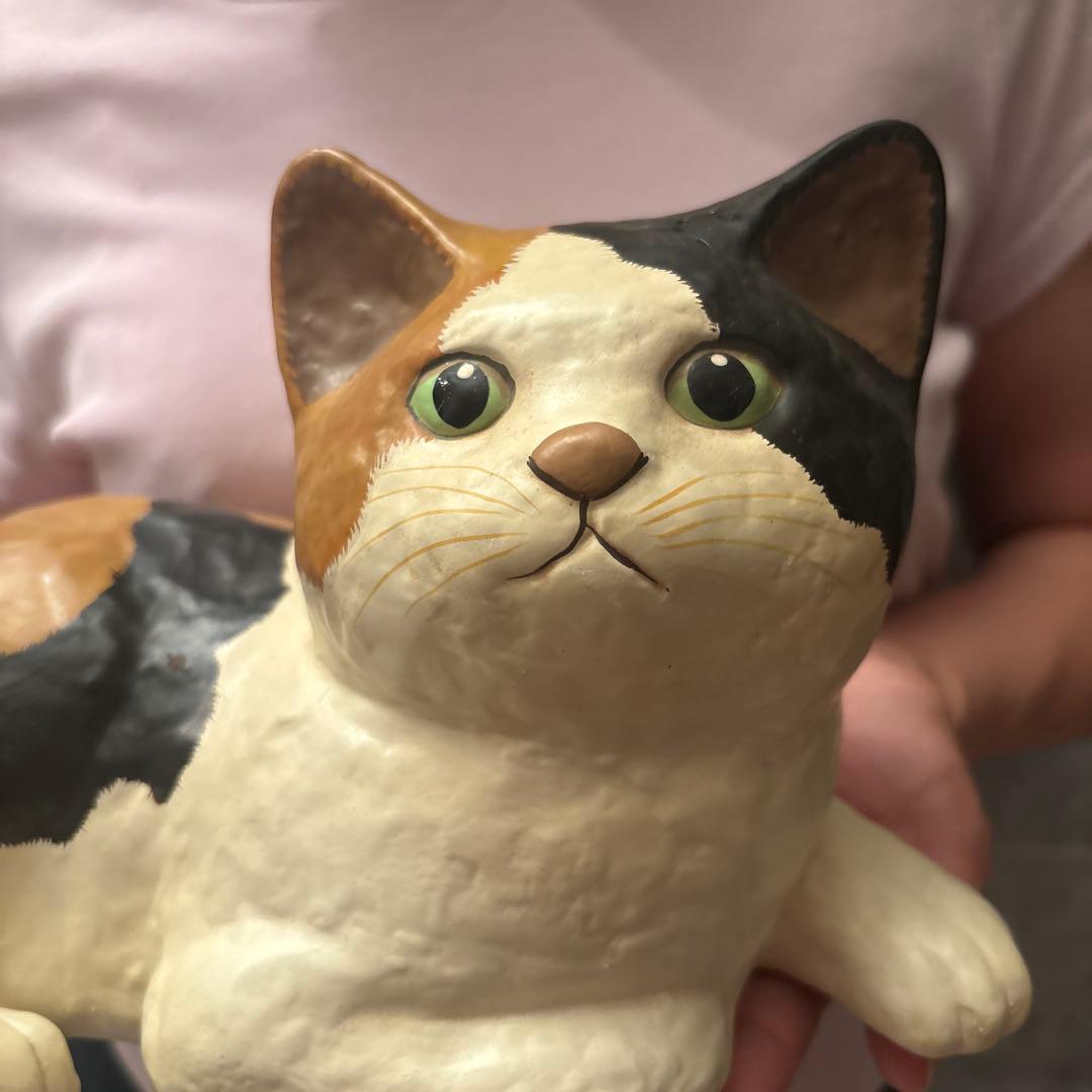 ヴィンテージ 手描きの瞳が美しいジブリ映画に出てきそうな三毛猫の