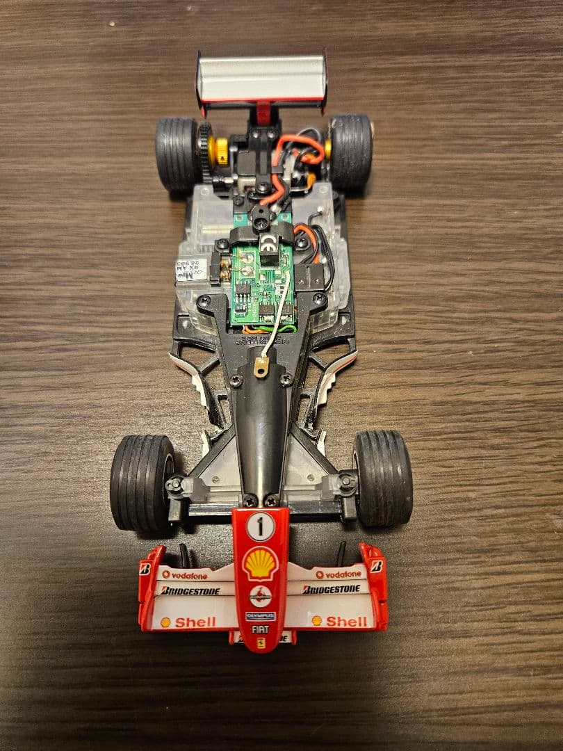 希少 販売終了モデル 京商ミニッツF1 フェラーリ シャーシ&ボディ