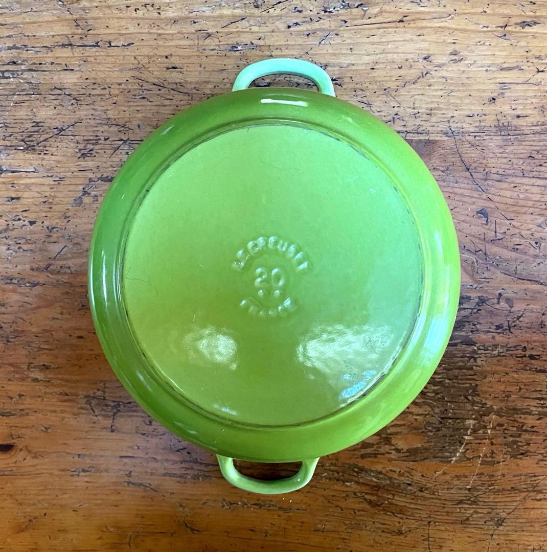 LE CREUSET ルクルーゼ ココット・ロンド キウイ 20cm - メルカリ