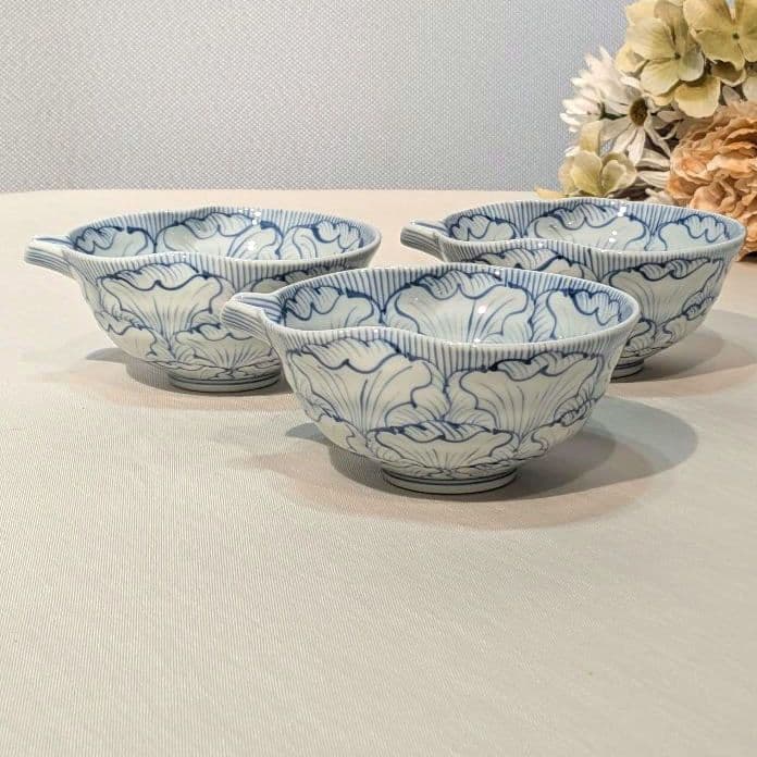 そうた窯 有田焼 染付花弁 牡丹 3客 注器 煮物椀 中鉢 ボウル - メルカリ