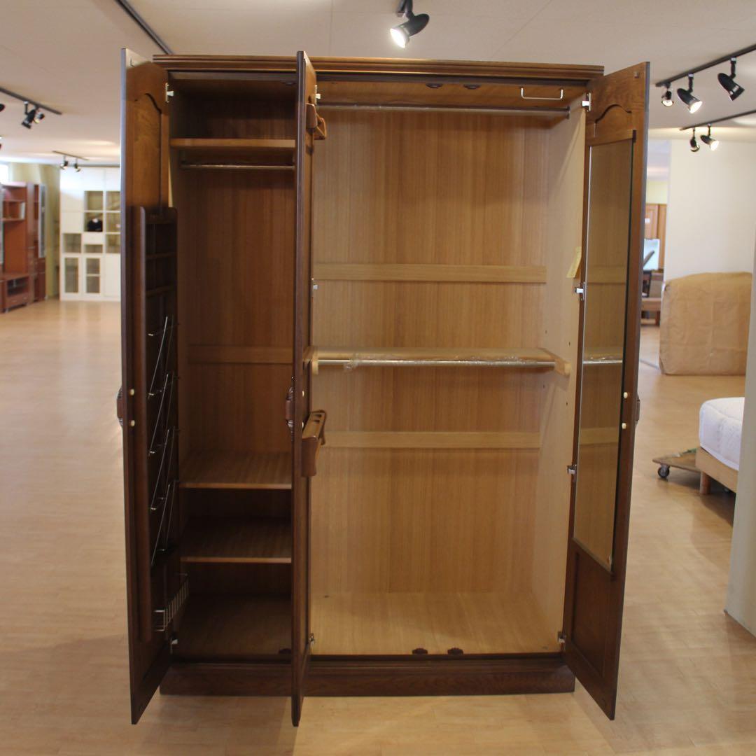 家具店展示品未使用品 、国産高級洋服タンス ナラ材 - メルカリ