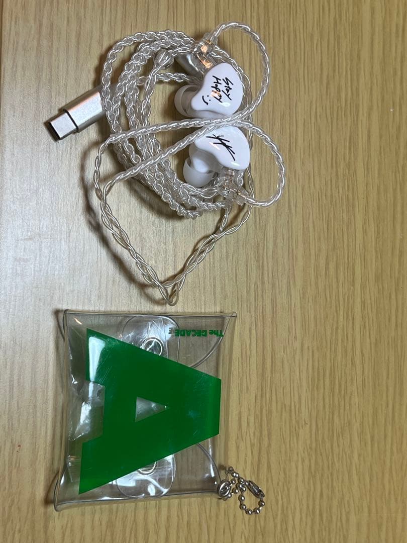 新品♡DAY6 The DECADE Earphone Ver.Young K 現物) DAY6(デイシックス