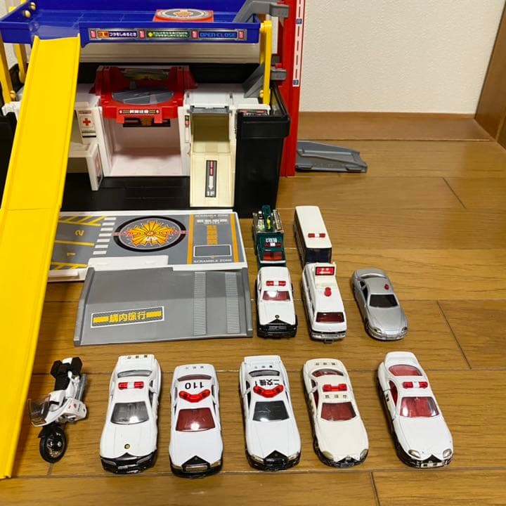 トミカタウン ポリスボックス トミカ POLICEBOX まとめ売り - メルカリ
