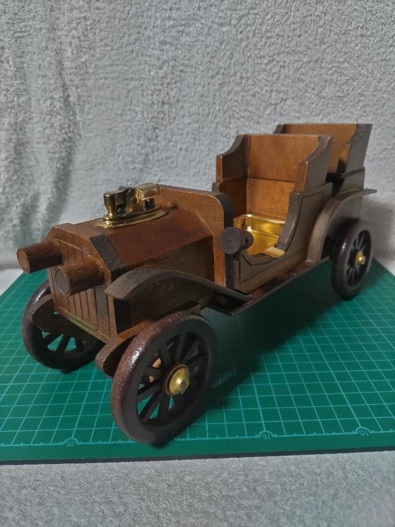 木製クラッシックカー ライター灰皿 オブジェ クラシックミニ 灰皿 : ミニマルヤマ - 通販 - Yahoo!ショッピング