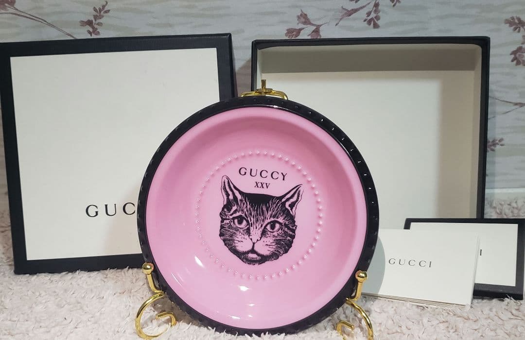 【未使用】GUCCI アッシュトレイ 小物入れ ミスティックキャット ピンク Mystic Cat' ashtray by Gucci | Barware | FRANKBROS