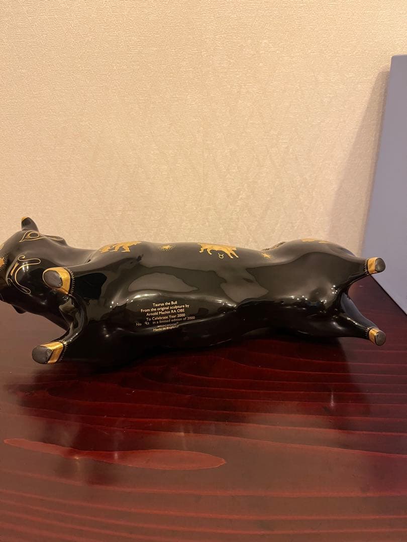 希少箱付き美品】ウェッジウッド 星座牛 アーノルドマチン 2000年限定
