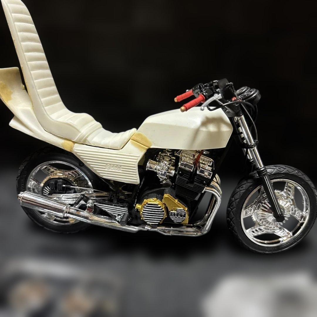 CBX400F プラモデル制作途中 - メルカリ