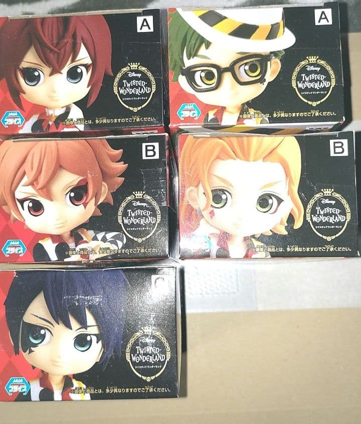 ツイステッドワンダーランド Qposket petit vol.1～2 5種類 - メルカリ