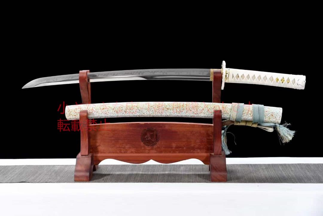 T10焼刃三色研磨小烏丸『常青藤』 古兵器 武具 刀装具 日本刀 模造刀 居合刀 楽天市場】居合刀 小烏丸の通販