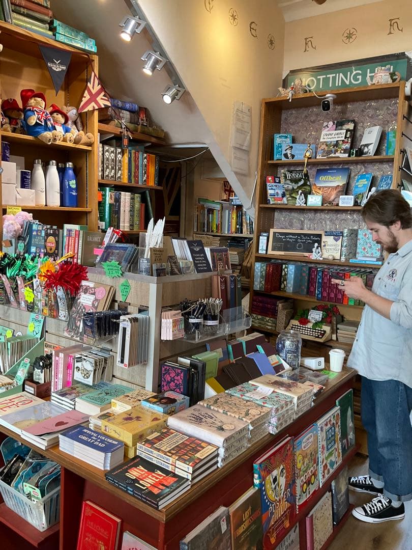 ノッティングヒルの恋人 書店グッツ 赤トートバック - メルカリ