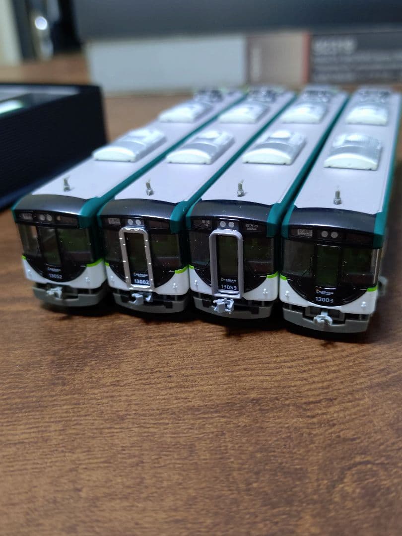 鉄道コレクション 京阪13000系4両×2セット 鉄道コレクション京阪電車13000系【基本】4両セット【増結】中間車3