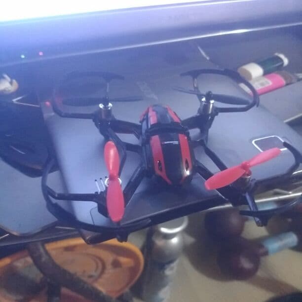 ドローン　カメラ　SDカード　USB　付き　動画像 楽天市場】カメラ付き ドローン 送信機 ディスプレイ付 【基本セット