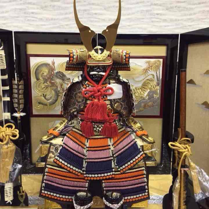 新品73万を28万鎧飾り （兜飾り） 5_000000000799.jpg?1716189011